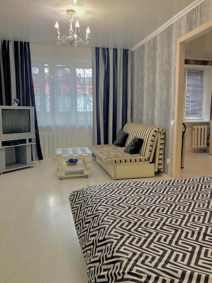 Apartment Квартира Ярослава Мудрого 克里沃罗格 外观 照片